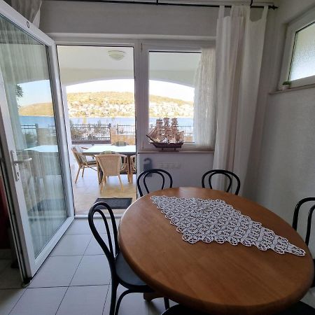 Villa Jana Apartments Trogir Exterior foto
